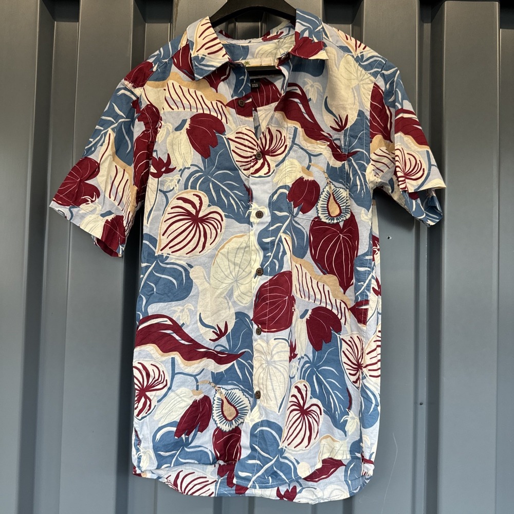 Patagonia Pataloha Shirt Men's S Multi Color Short Sleeve Button-Up Shirt - Picture 1 of 9